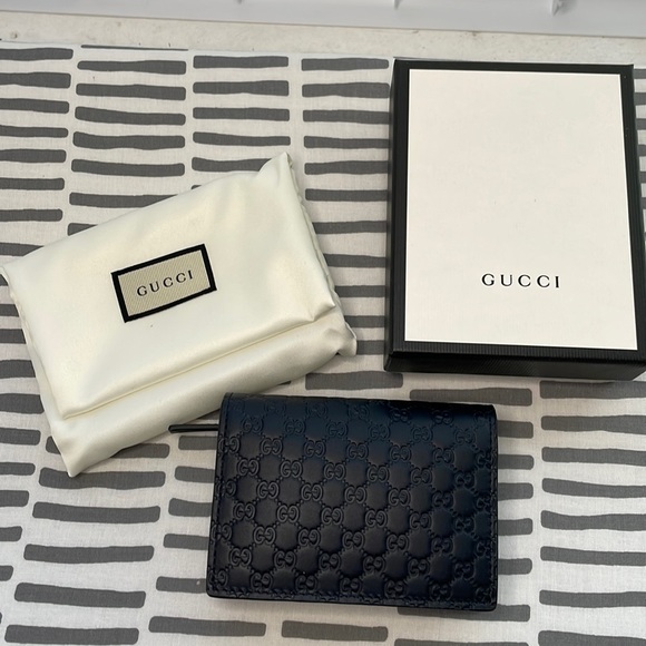 Gucci Handbags - NWT AUTHENTIC GUCCI NAVY MICRO GG GUCCISSIMA CARD CASE SMALL UNISEX WALLET